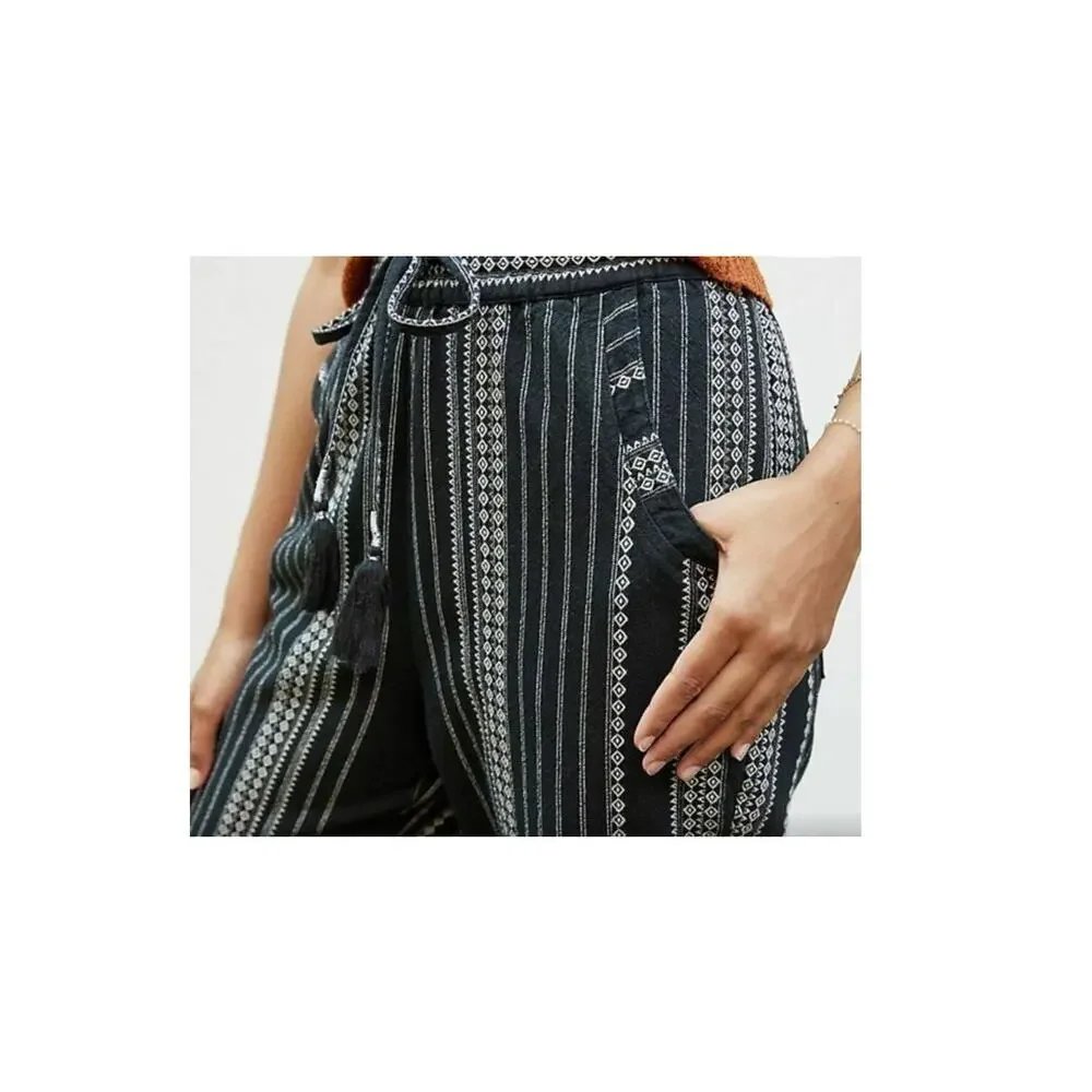 Anthropologie Beach Pants Embroidered Black & White Bohemian Cropped Medium